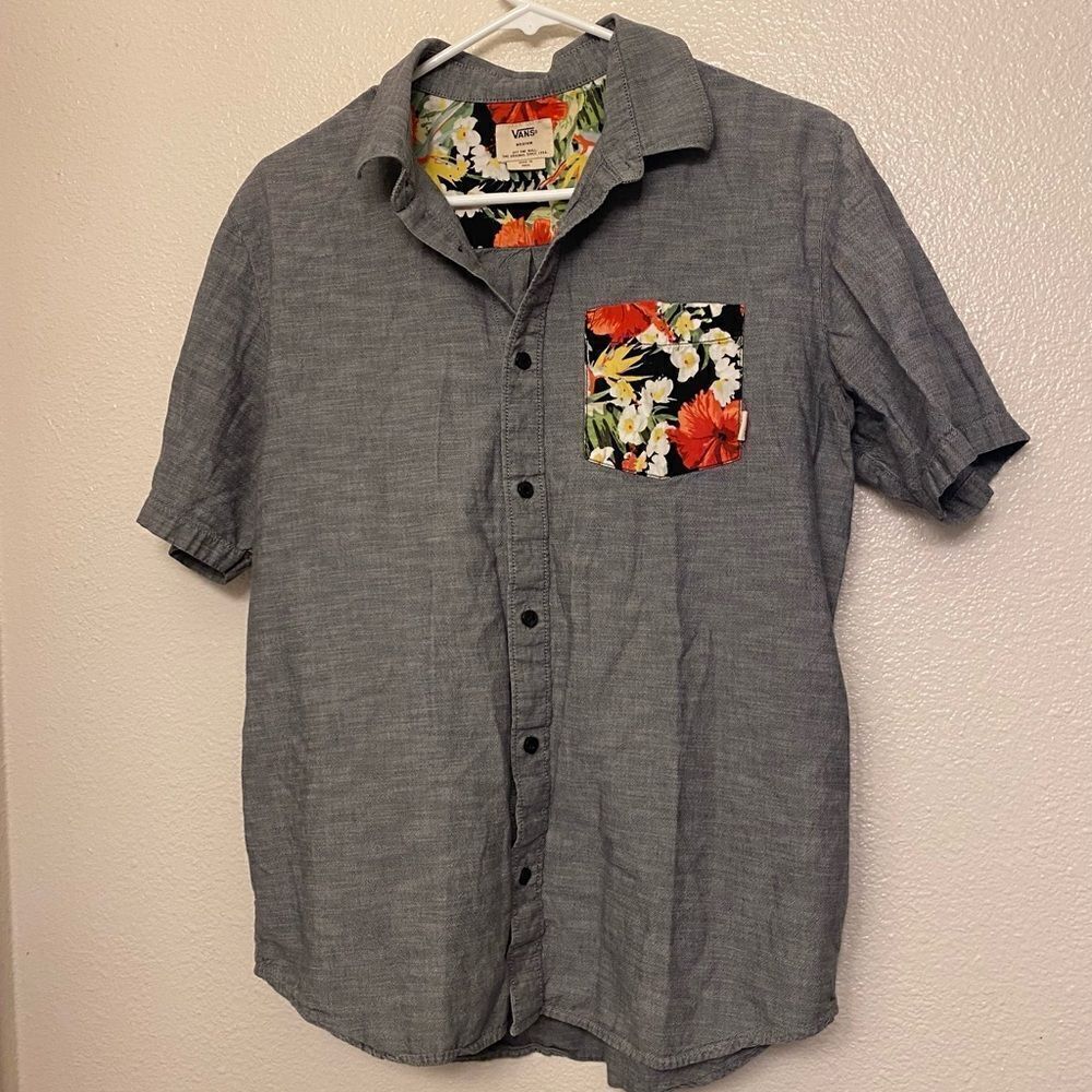 Vans Button Down Gray Hawaiian tropical print Pocket Short Sleeve Shirt -M